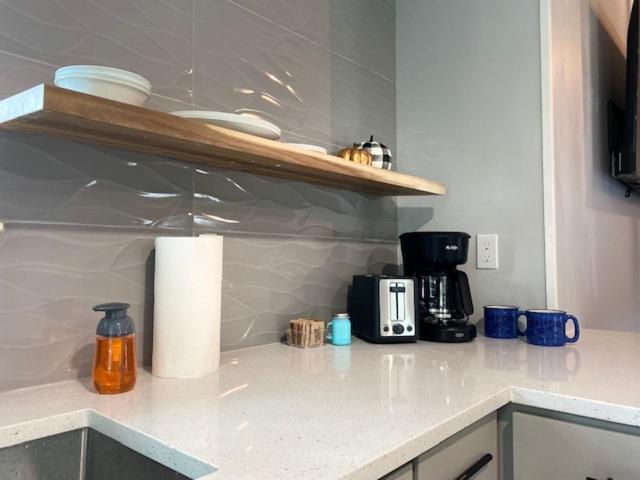 Apartamento The Contemporary Sanford Exterior foto
